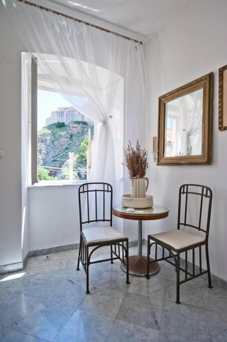Blue Studio Apartment Next To The Beach Dubrovnik Bagian luar foto