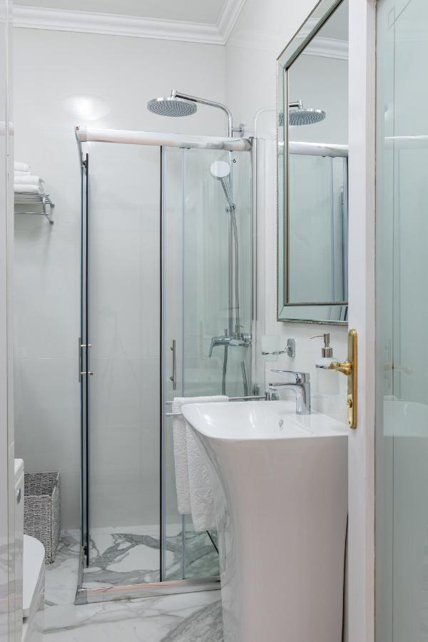 Blue Studio Apartment Next To The Beach Dubrovnik Bagian luar foto