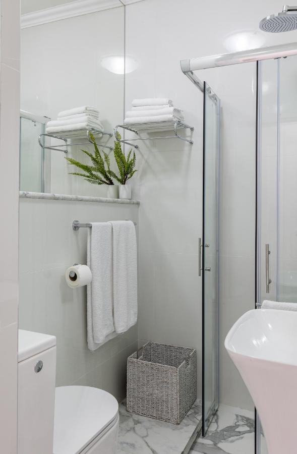 Blue Studio Apartment Next To The Beach Dubrovnik Bagian luar foto